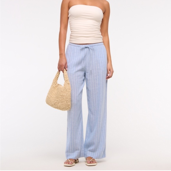 Abercrombie & Fitch Pants - Abercrombie & Fitch Linen Blend Blue Striped Pull-On Pants